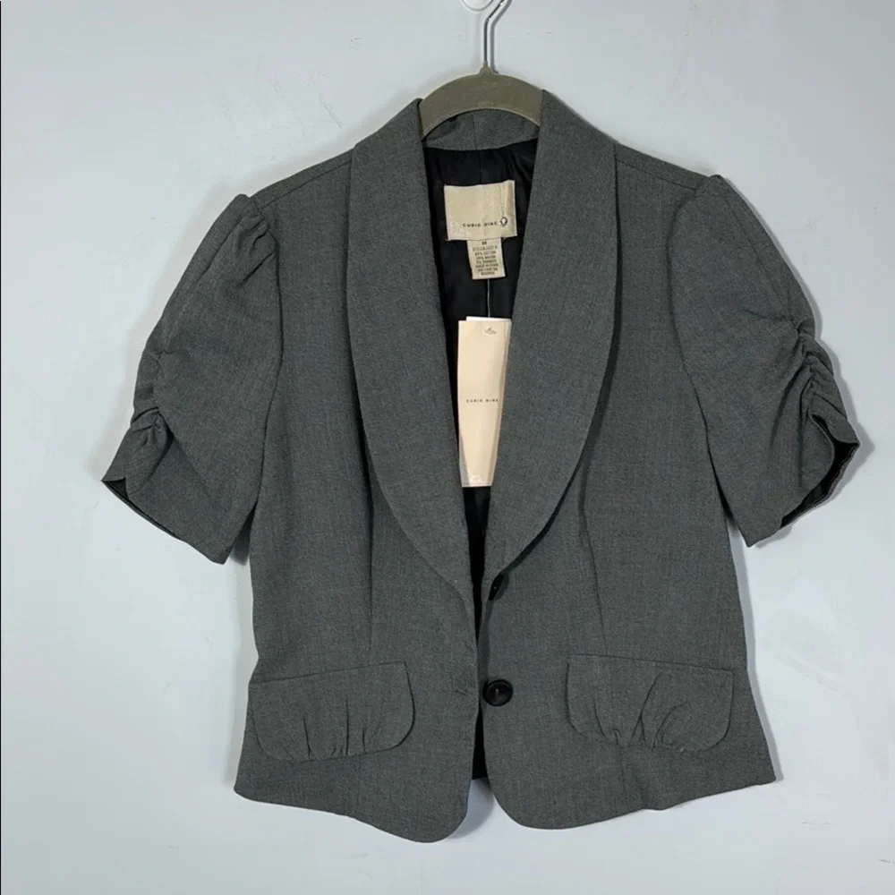 Curio Nine Blazer Grey Crop Ruched Puff‎ Sleeve in Size M  NWT